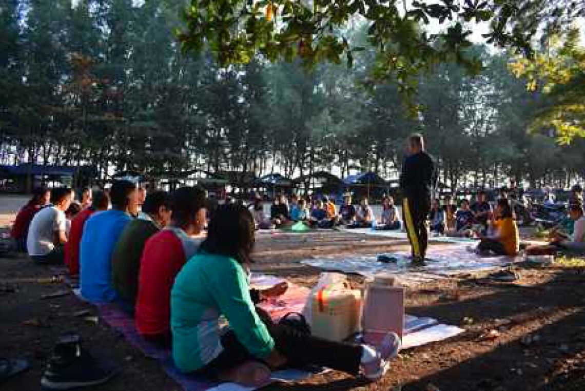 Ibadah Padang dan Bersih Pantai Widuri